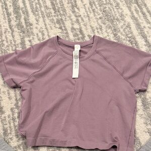 lululemon athletica Mauve Short Sleeve Tee